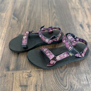Teva Women’s Original Universal Sandals Floral Size 10